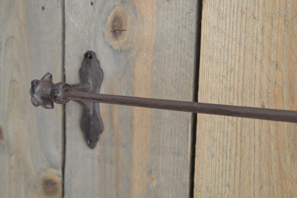 HANDDOEKREK ~sierlijke knoppen ~ groot bruin LANDELIJK, Ophalen of Verzenden, Nieuw, Bruin, Handdoekenrek