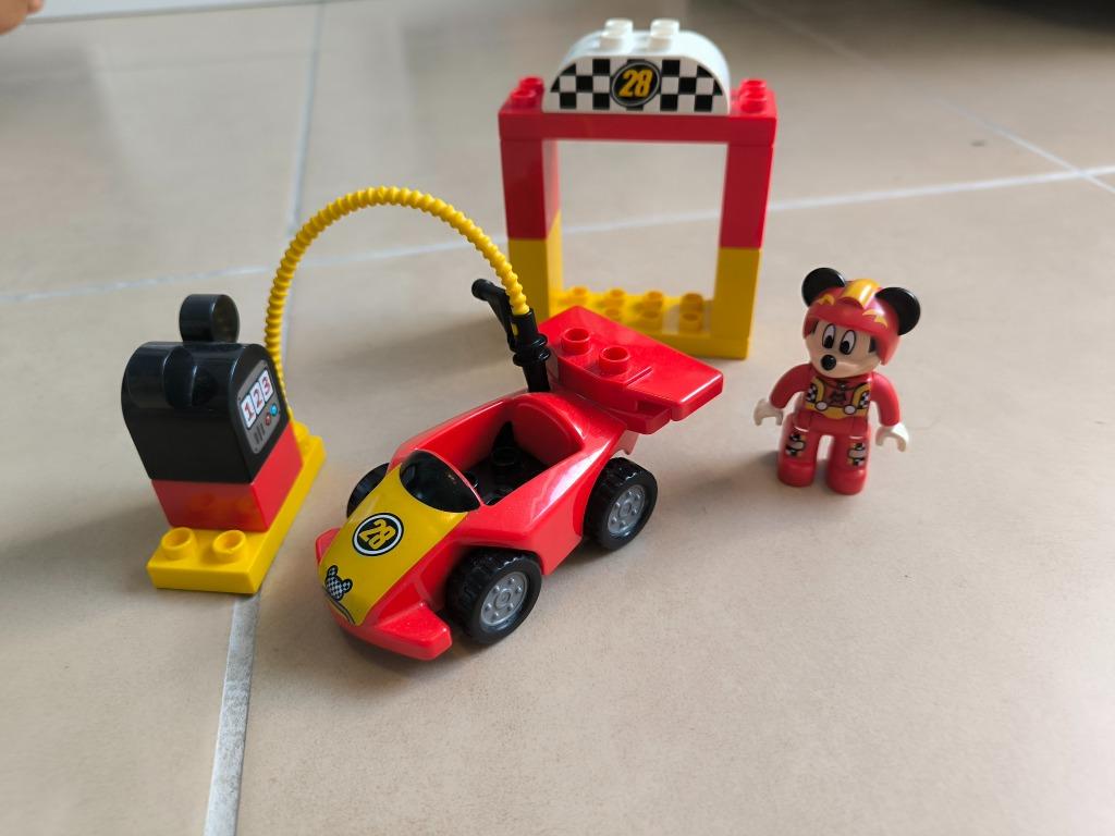 Duplo 10843 La voiture de course de Mickey, Kinderen en Baby's, Ophalen of Verzenden, Zo goed als nieuw, Complete set, Duplo