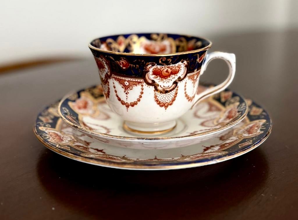 Lot de 2 trios Royal Albert Crown China England, Enlèvement