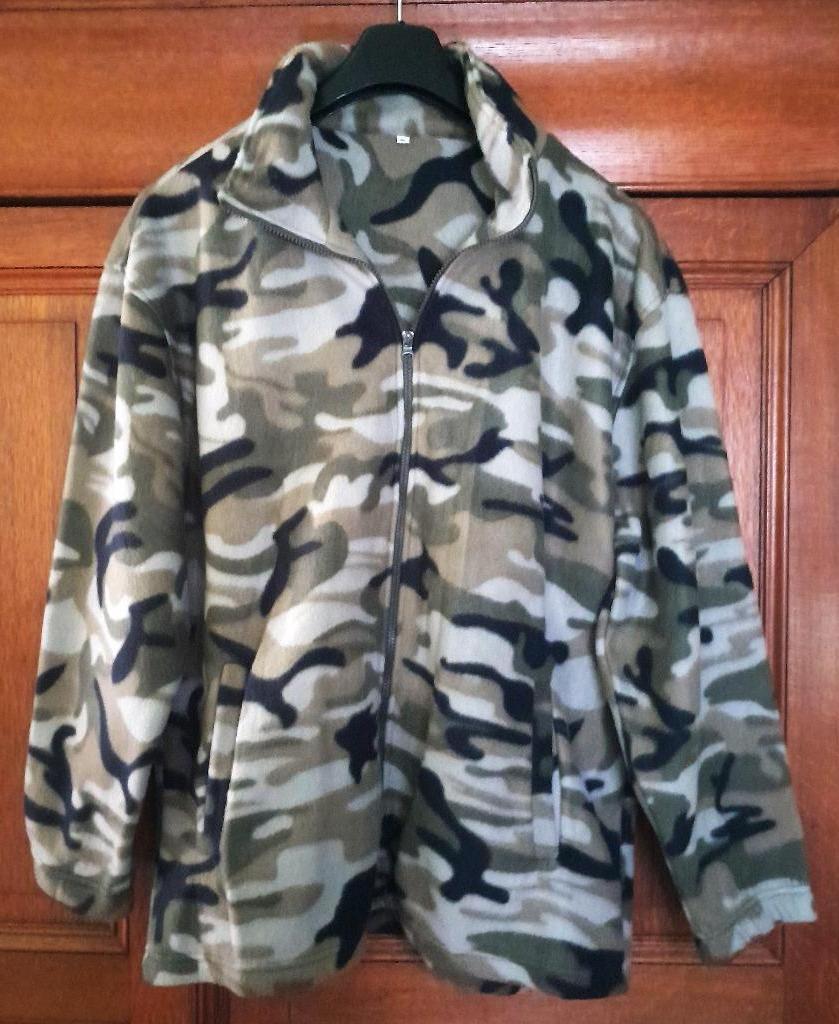 GILET CHASSE CAMOUFLAGE - POLAR TAILLE XL - COMME NEUF, Enlèvement ou Envoi, Autres couleurs, Taille 56/58 (XL), Comme neuf