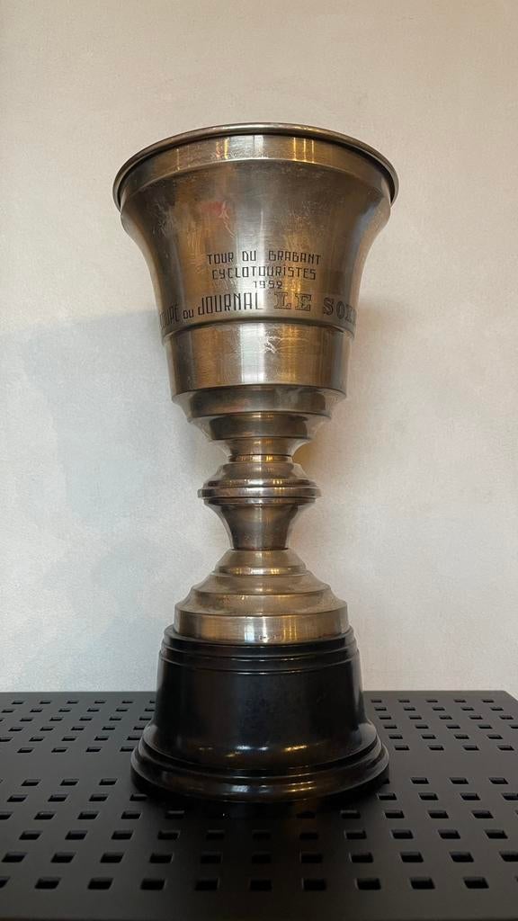 Trophée Le Soir., Collections, Enlèvement ou Envoi, Utilisé, Ustensile