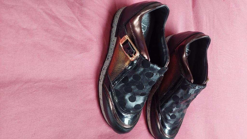 chaussures Benoîte c. wt 35, Vêtements | Femmes, Enlèvement, Comme neuf, Chaussures basses