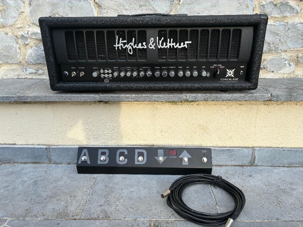 Hughes & Kettner Coreblade, Musique & Instruments, Amplis | Basse & Guitare, Enlèvement ou Envoi, Utilisé, Guitare, 100 watts ou plus