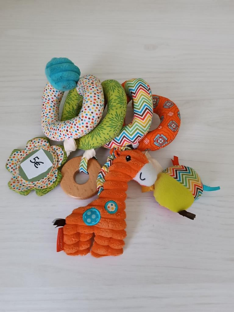 Jouet à spirale Maxi Cosi Infantino, Enfants & Bébés, Enlèvement