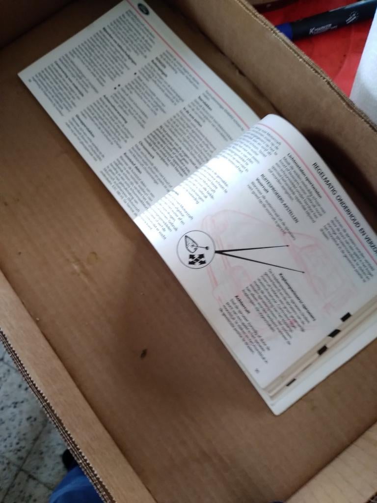 Nederlands talig instructie boekje ford Sierra mk1, Ophalen of Verzenden