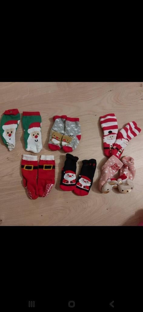 Chaussettes noel bebe, Enlèvement, Comme neuf