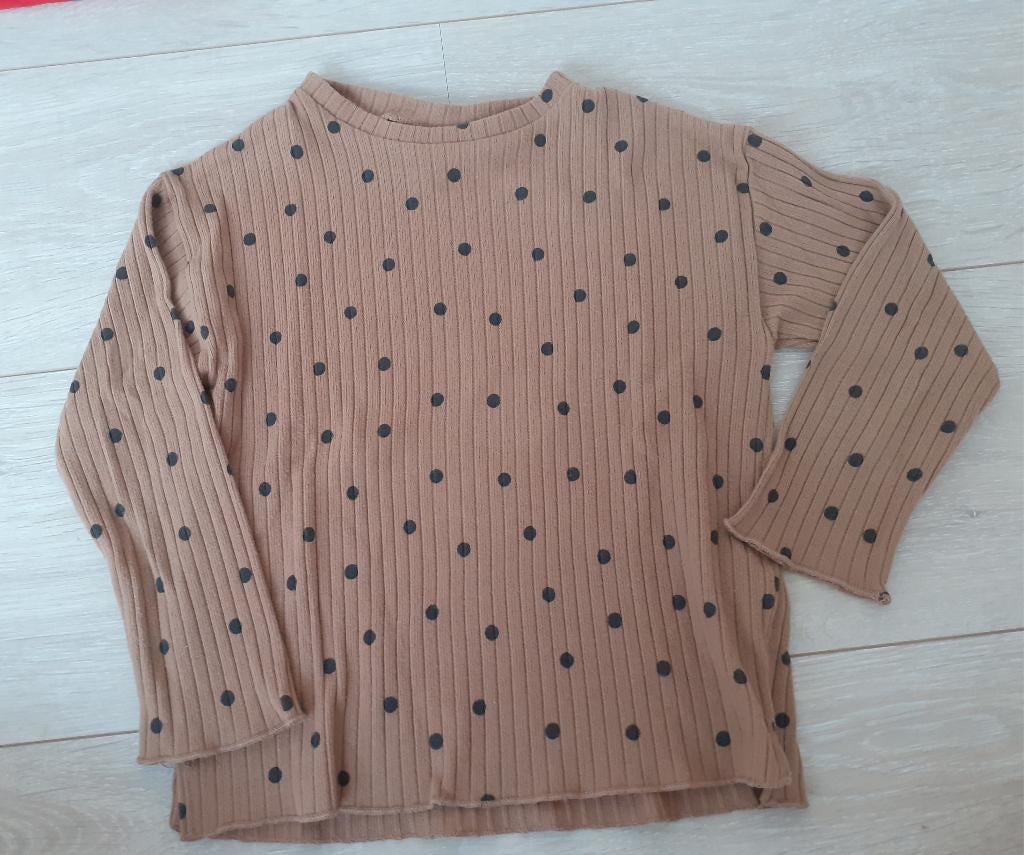 Longsleeve Zara cognac polkadots maat 110, Enfants & Bébés, Vêtements enfant | Taille 110, Enlèvement ou Envoi, Chemise ou À manches longues