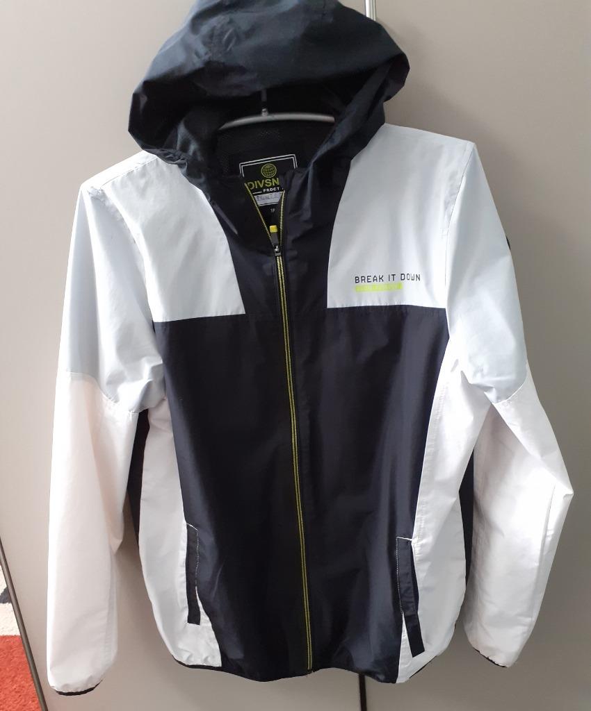 regenjas C&A maat 164, Kinderen en Baby's, Kinderkleding | Maat 164, C&A, Ophalen of Verzenden, Zo goed als nieuw, Jongen