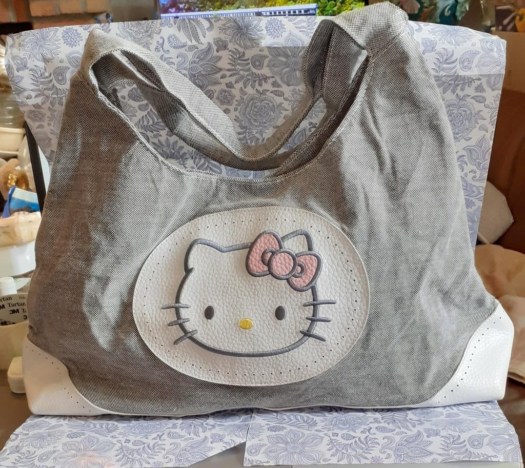 sac femme ou ado hello kitty, Enlèvement ou Envoi, Comme neuf, Autres couleurs, Sac à main