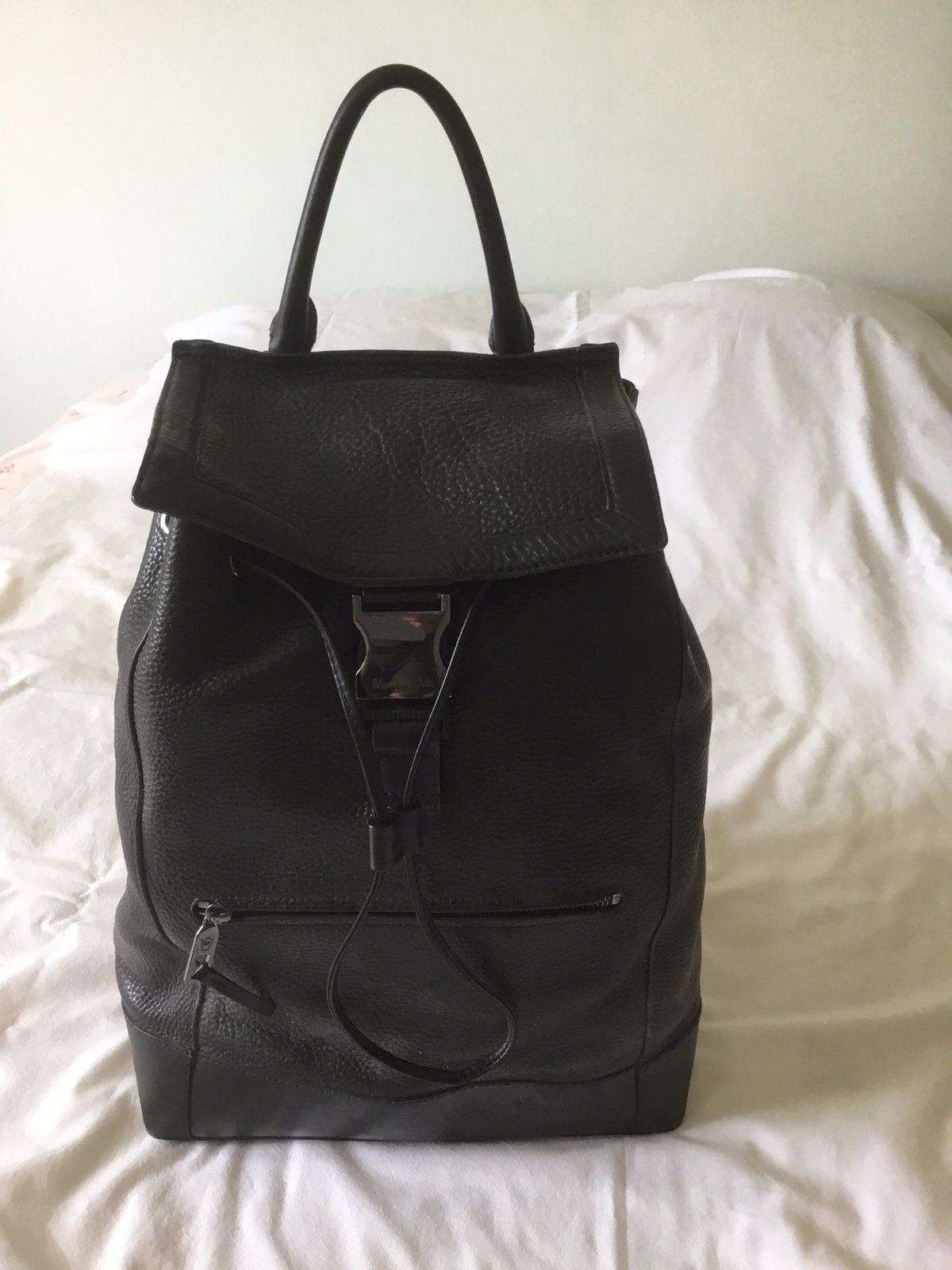 Zwarte Lederen rugzak Massimo Dutti, Handtassen en Accessoires, Ophalen, Zo goed als nieuw