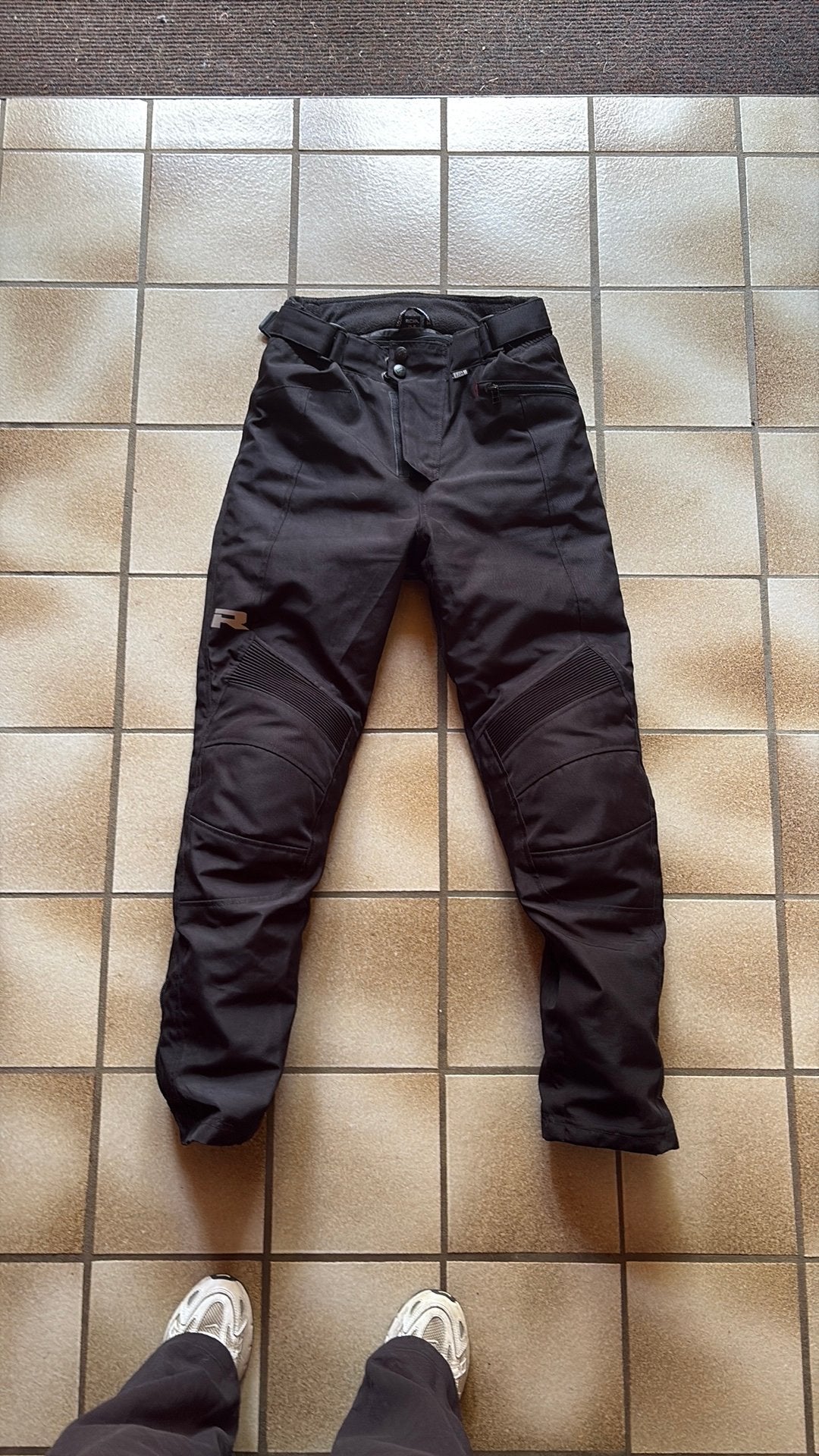 Moto broek maat S, Ophalen, Zo goed als nieuw, Maat 46 (S) of kleiner, Zwart