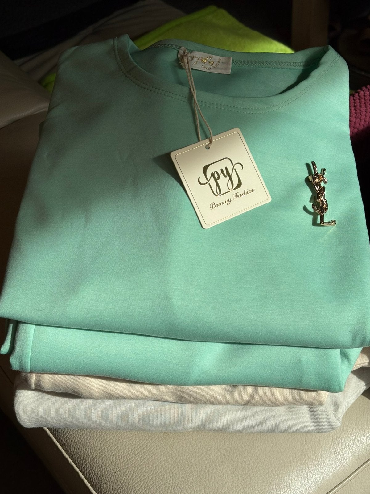 3 joggingpakken (2nieuwe)., Beige, Nieuw, Ophalen of Verzenden, Maat 42/44 (L)