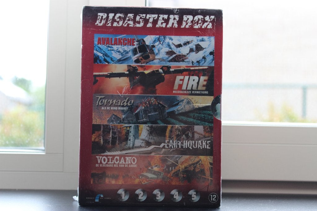 5DVD BOX DISASTER MOVIES NIEUW SEALED, Enlèvement ou Envoi