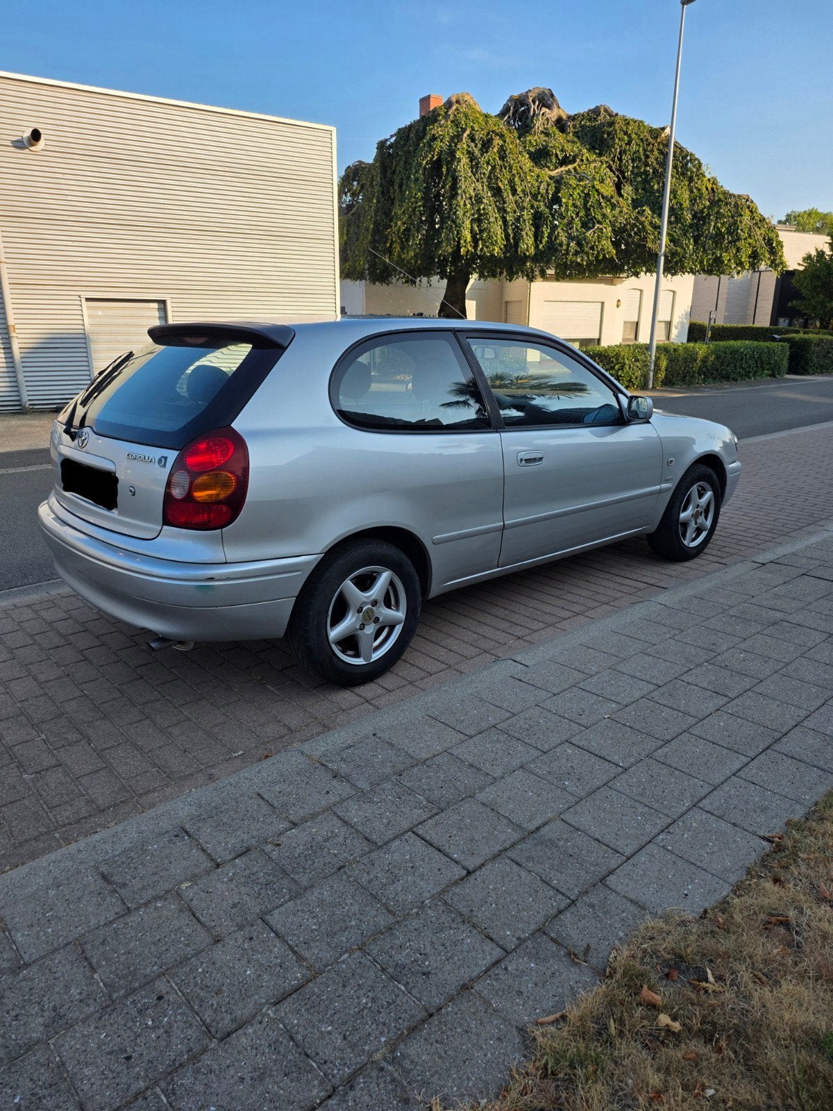 Toyota corolla 1.4 benzine , Blanco gekeurd voor verkoop, Auto's, Toyota, Bedrijf, Handgeschakeld, 1400 cc, Elektrische ramen