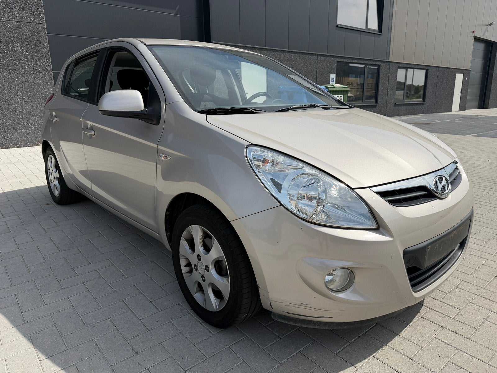 Hyundai i20 1.2 benzine, Auto's, Voorwielaandrijving, Euro 5, Stof, Zwart