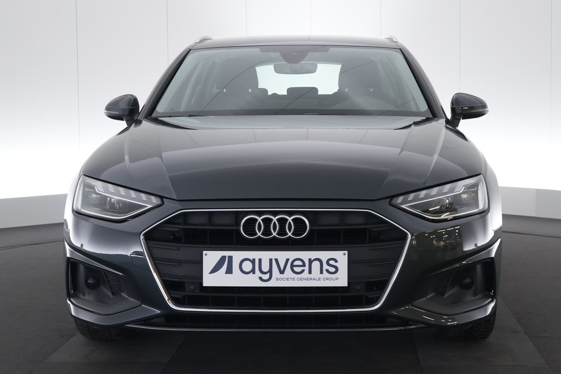 (2APV779) AUDI A4 AVANT, Argent ou Gris, Achat, Euro 6, Entreprise