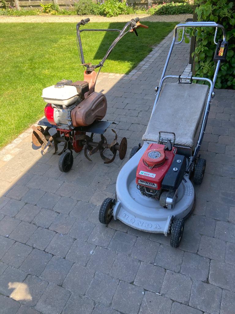 Tuinfrees en Honda grasmaaier, Ophalen of Verzenden, Gebruikt