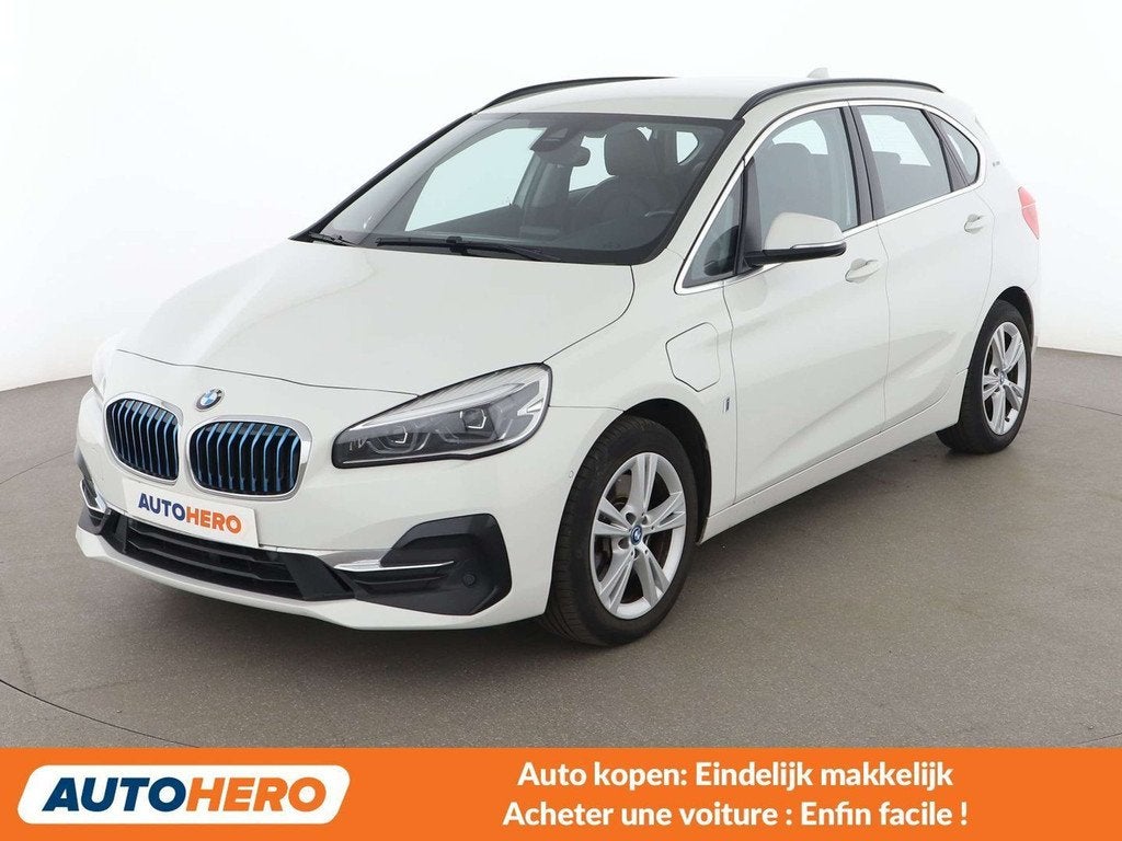 BMW 2 Serie 225 225xe Active Tourer Luxury Line (bj 2019), Auto's, BMW, Automaat, 63 g/km, Lichtsensor, Gebruikt