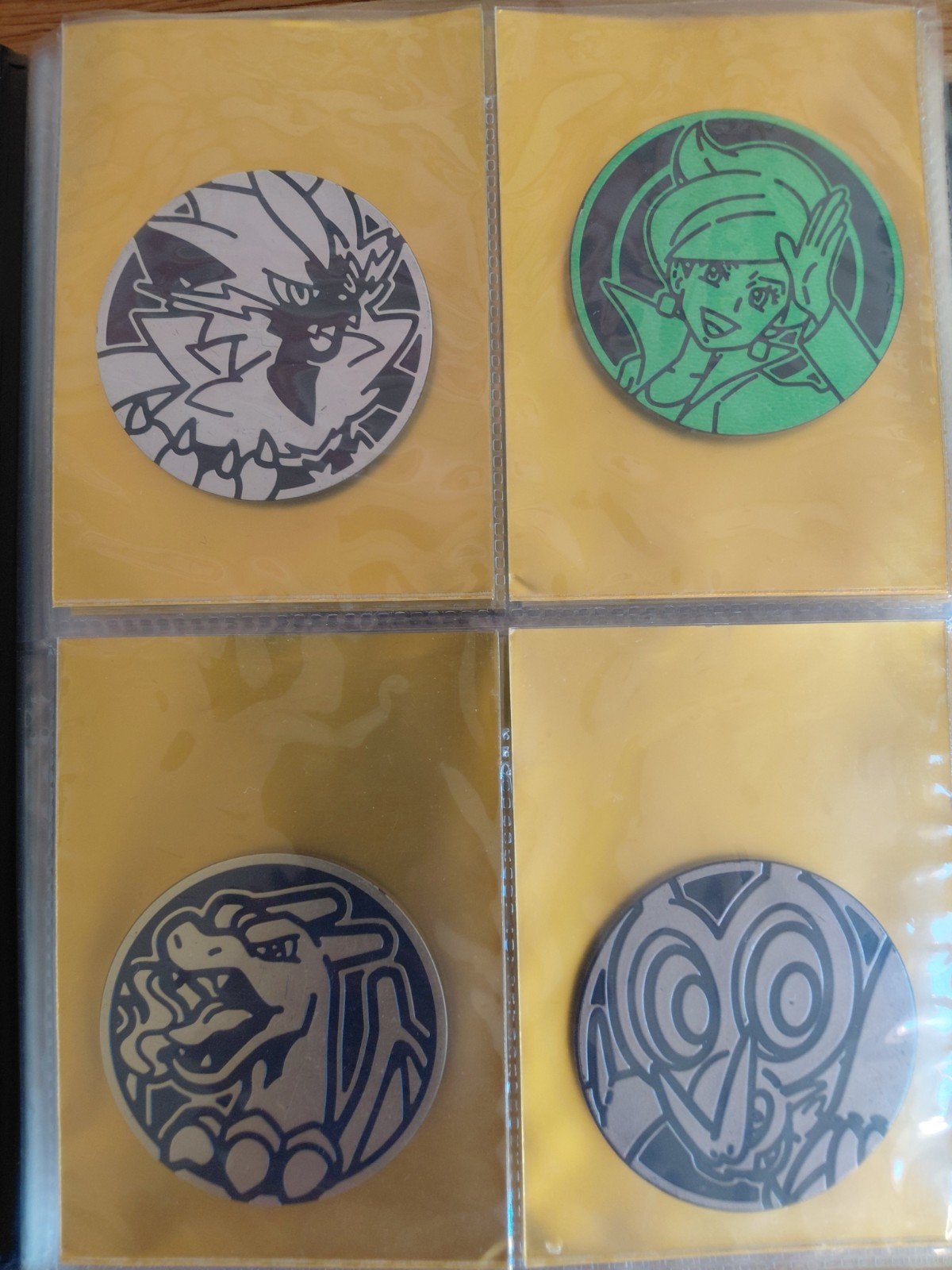pokemon coins, Ophalen of Verzenden