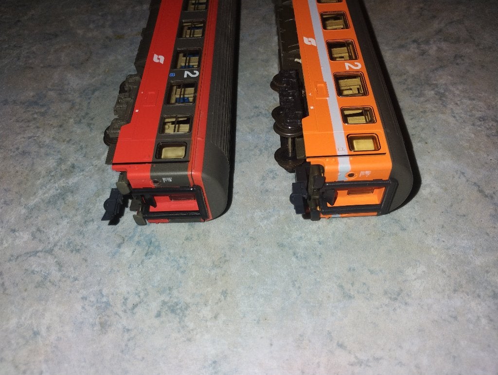2 Roco H0 303 mm 1/87 OBB Oebb EC/IC-auto's, Hobby en Vrije tijd, Gebruikt, Gelijkstroom of Wisselstroom, Wagon, Ophalen of Verzenden