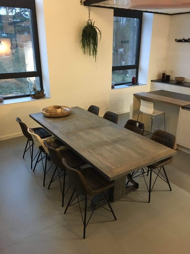 Table bois et métal design 250 X 100 avec chaises, 200 cm ou plus, Comme neuf, 100 à 150 cm, Enlèvement