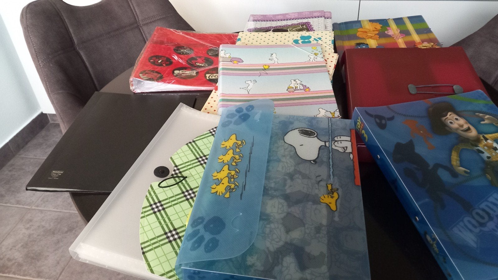 school mappen, Livres, Partis & Groupements, Enlèvement