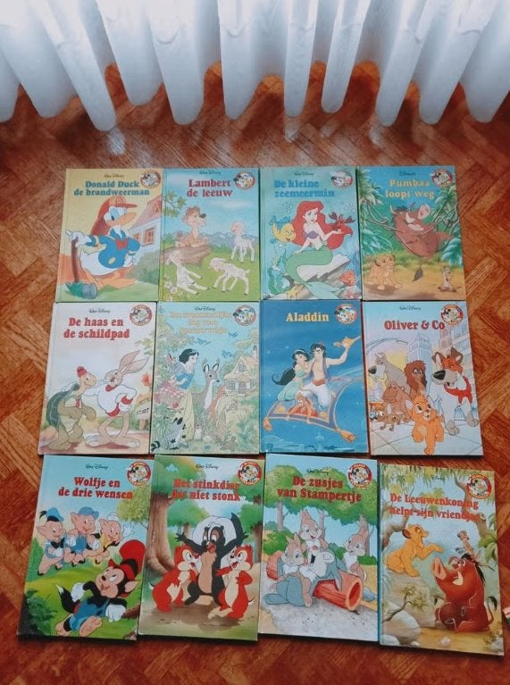 Walt Disney Disney boekenclub, Ophalen of Verzenden, Gelezen