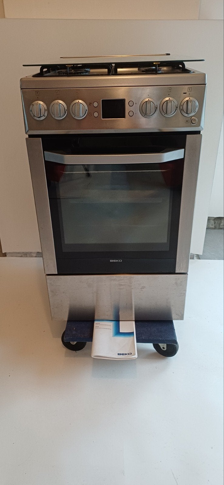 inox kookvuur beko, vuur op gas, oven elektriciteit., Ophalen, Vrijstaand, Gas, 4 kookzones