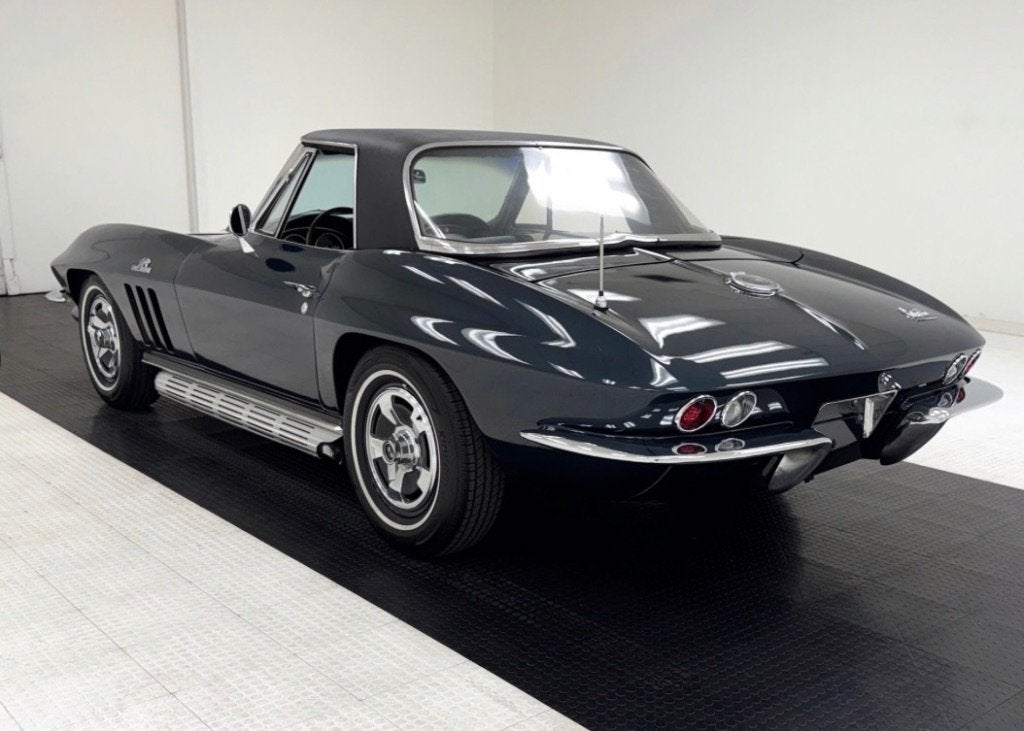 1966 Chevrolet Corvette C2 Convertible moteur 427 V8, foto 4