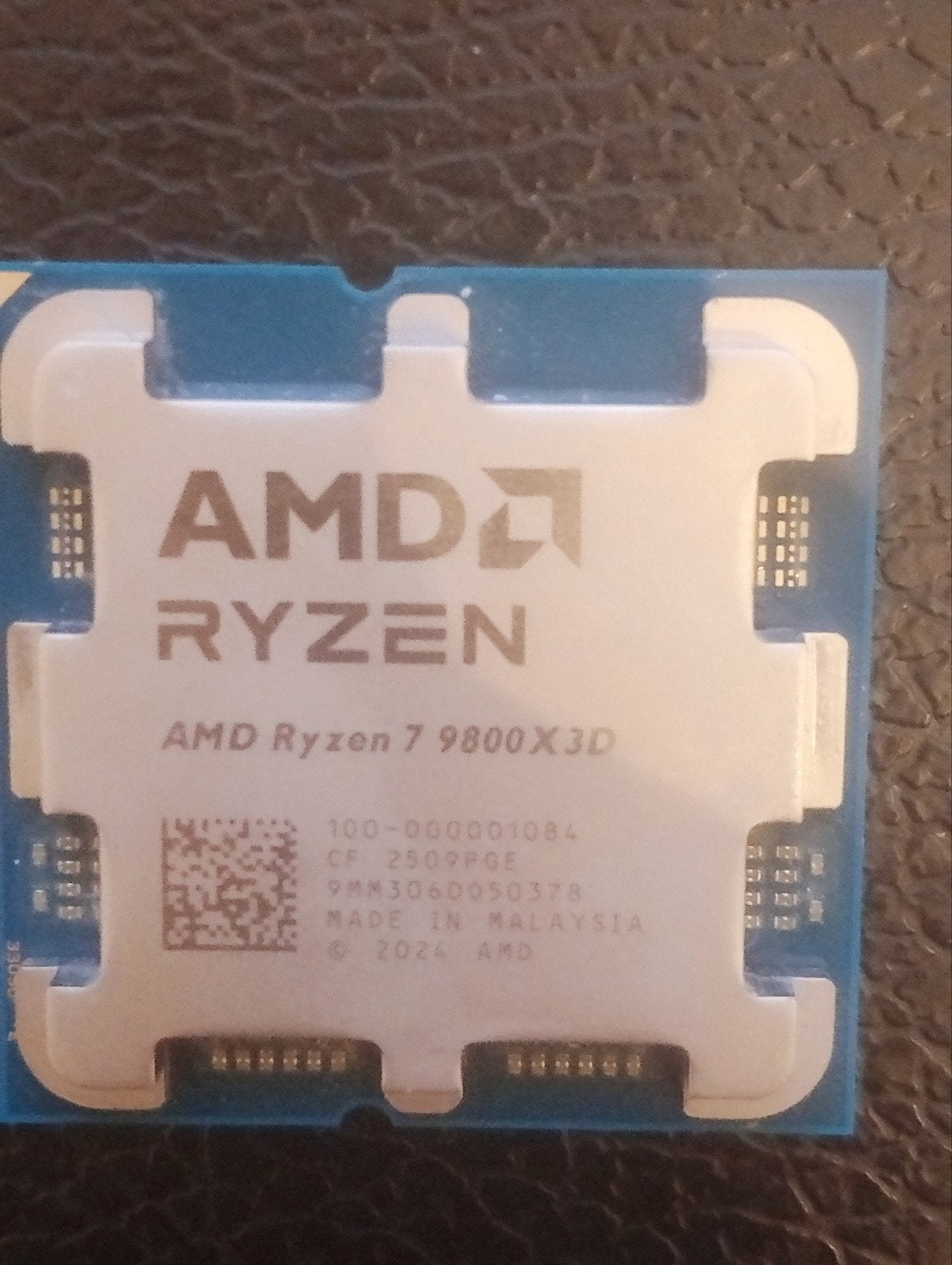 Ryzen 7 9800x3d, Computers en Software, Processors, Ophalen of Verzenden