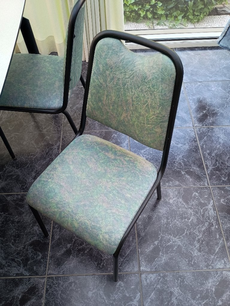 Tafel met 4 stoelen, Huis en Inrichting, Tafels | Eettafels, Ophalen, Gebruikt