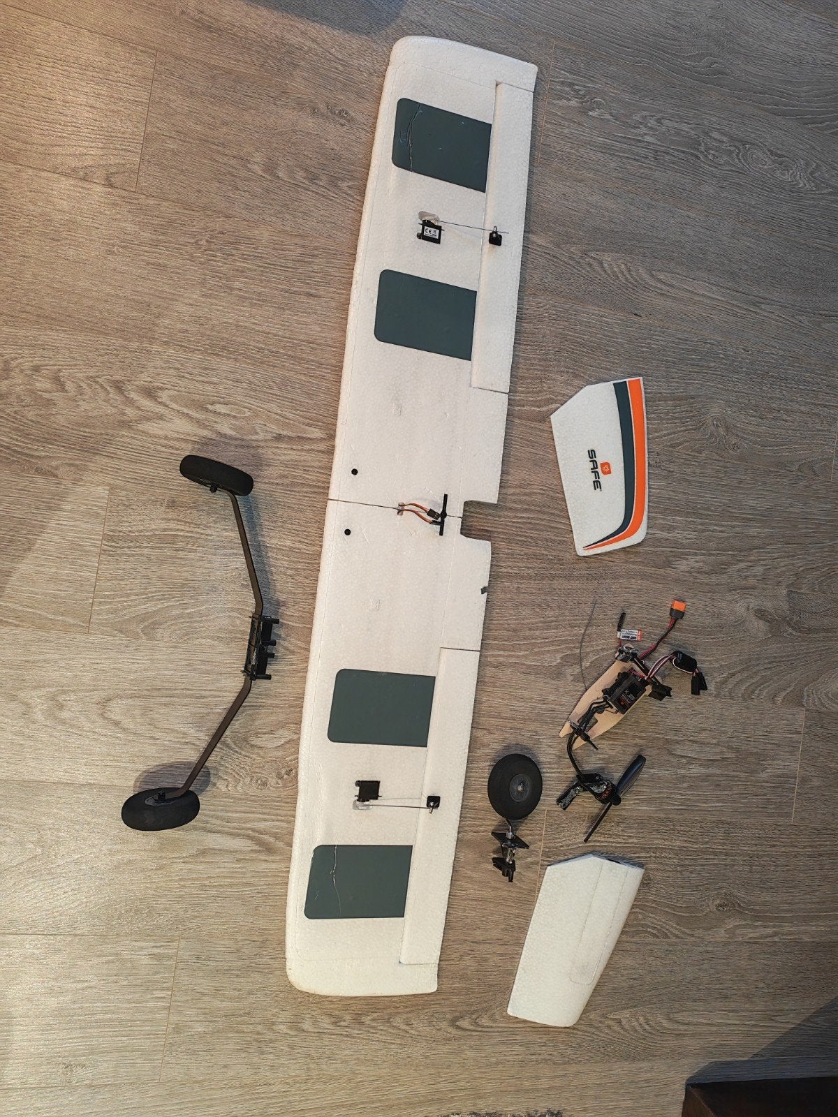 onderdelen AEROSCOUT, Computers en Software, Ophalen of Verzenden