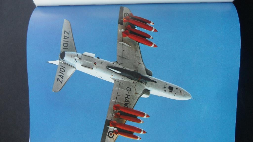 L'histoire de l'aviation, Enlèvement ou Envoi