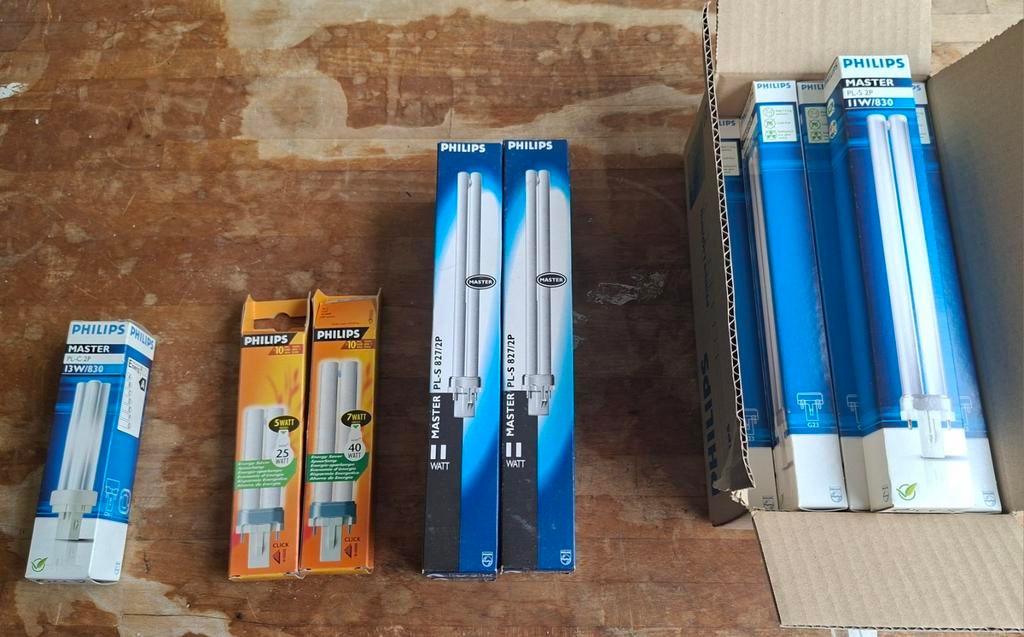 Verschillende soorten lampen fitting G23, 30 tot 60 watt, Nieuw, Overige fittingen, Ophalen of Verzenden
