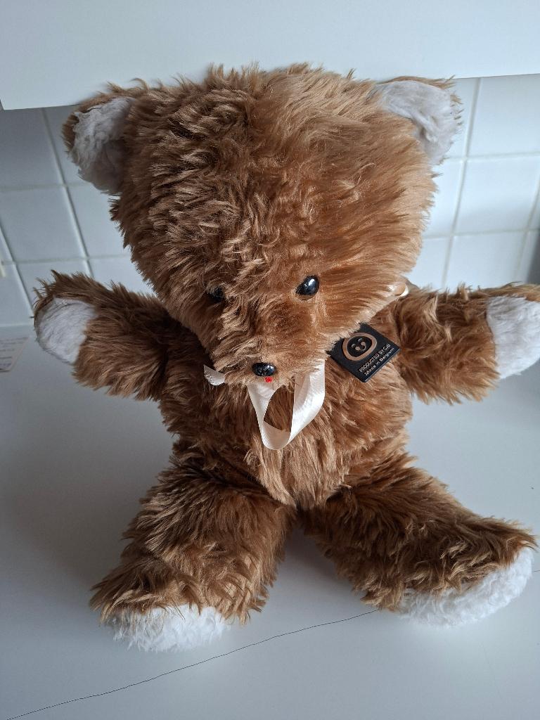 Beer, Kinderen en Baby's, Speelgoed | Knuffels en Pluche, Beer, Ophalen of Verzenden, Middelgroot (20 tot 80 cm), Bruin