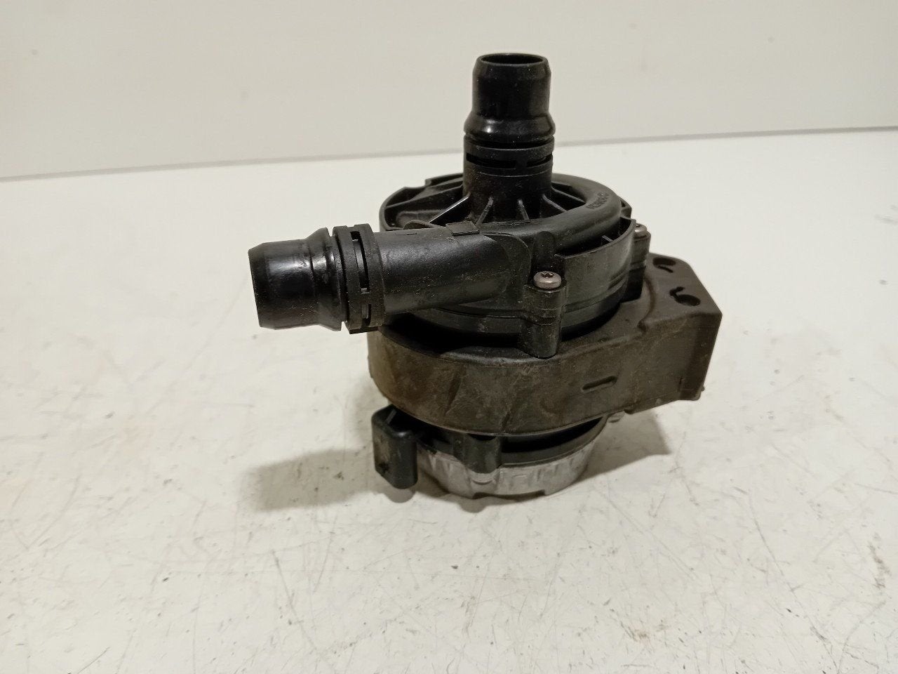 Waterpomp DS DS 3, Onderdelen@venauto.nl, Van der Ven Autorecycling B.V., Gebruikt, Ettenseweg 76, 4706 PB Roosendaal, The Netherlands