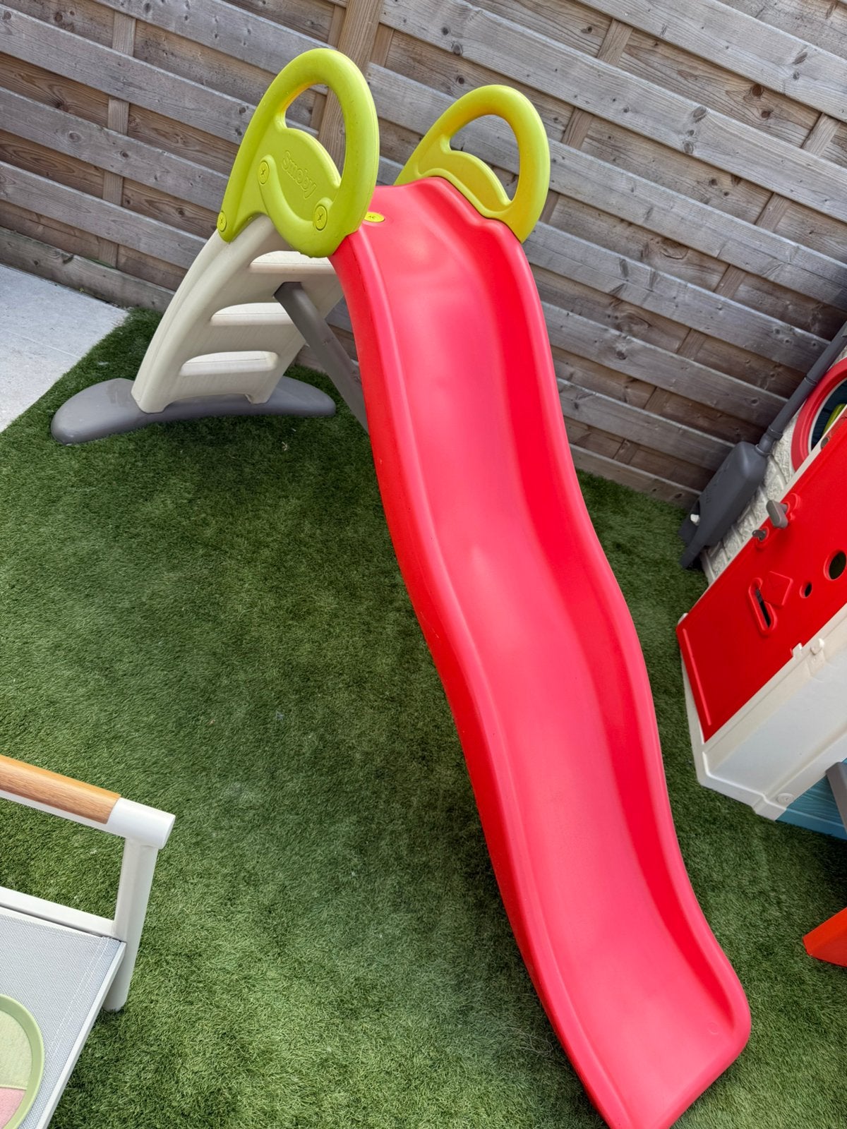 Toboggan Smoby avec raccordement à l'eau, Enfants & Bébés, Jouets | Extérieur | Aires de jeux, Enlèvement, Comme neuf