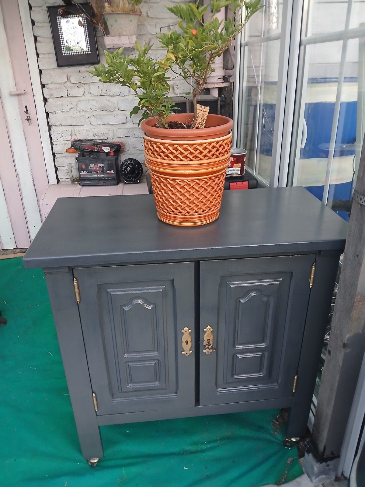 petit meuble, Comme neuf