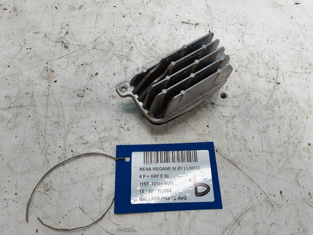 BALLAST DE PHARE XENON GAUCHE Megane IV (RFBB) (90049602), Renault, Mevr. I. Hauben, Utilisé, Rue de l'Espoir 34 34
4030  GRIVEGNÉE, BE