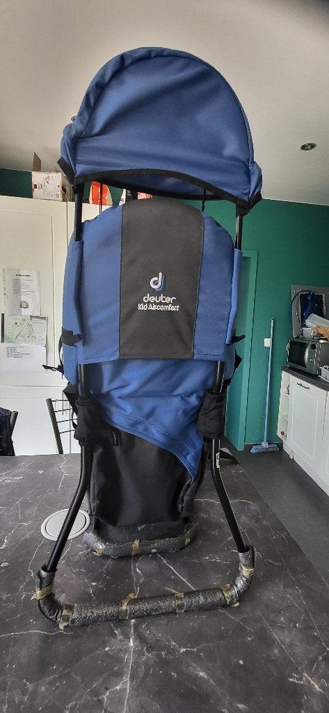 Sac à dos randonnée porte bébé Deuter, Sport en Fitness, Bergsport en Wandelen, Ophalen, Zo goed als nieuw, Rugzak