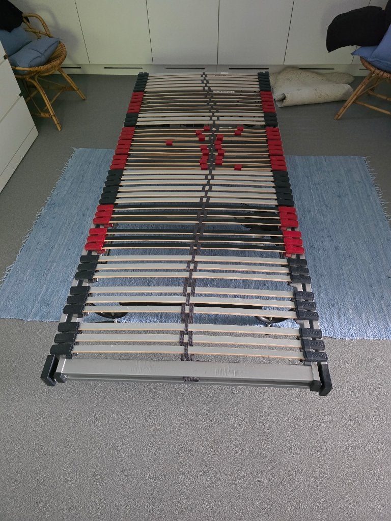 Gratis 2x lattenbodem 90x220, Huis en Inrichting, Slaapkamer | Matrassen en Bedbodems, Ophalen, Gebruikt, 90 cm, Eenpersoons