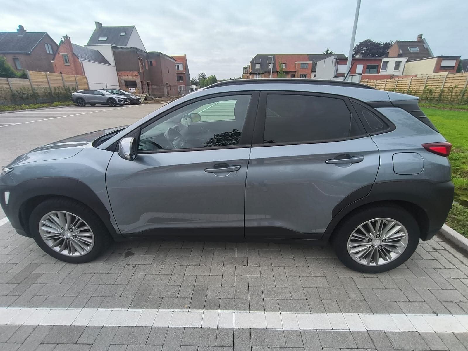 Zeer mooie hyundai kona 1e eigenaar 1000cc benzine, Auto's, Hyundai, Stof, Euro 6, Handgeschakeld, 5 deurs
