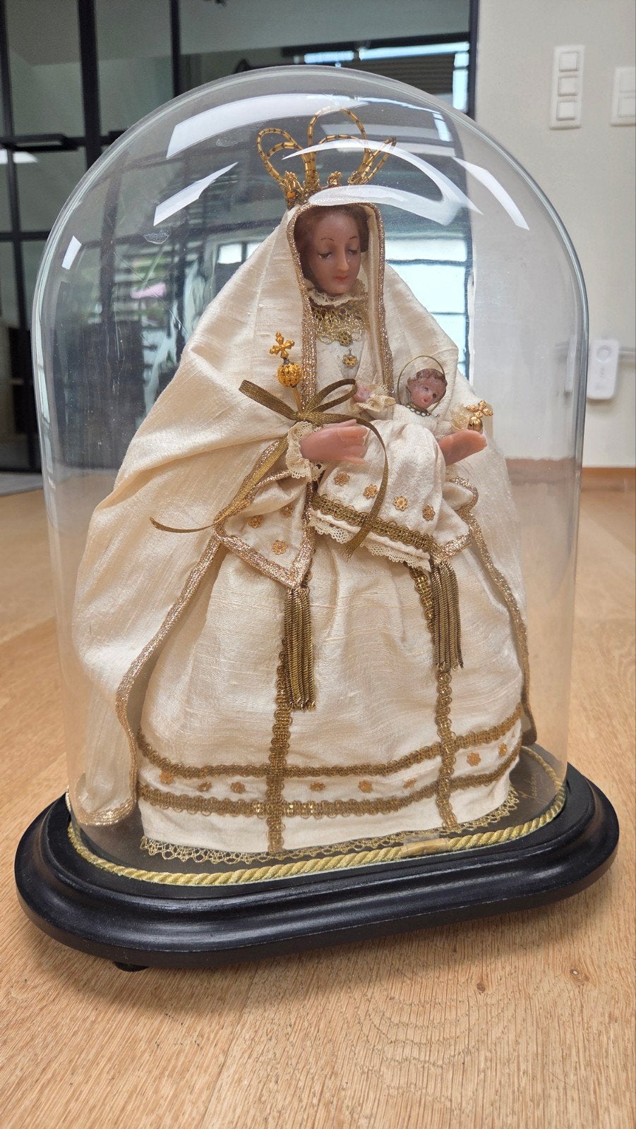 Mariabeeld van kunstenares Jacobina, Ophalen