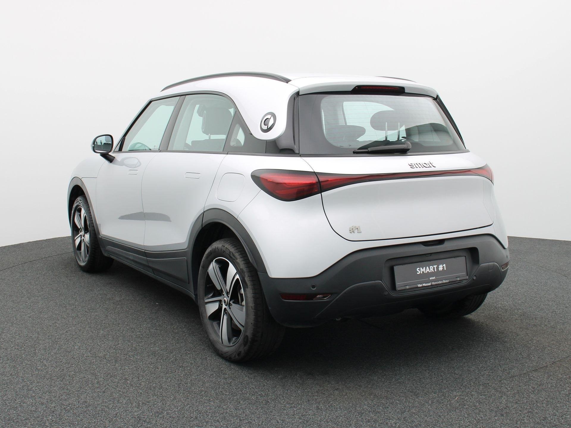 Smart #1 BEV 66kWh Pure+ (automatique), Autos, Argent ou Gris, Achat, Entreprise, Entretenue par le concessionnaire