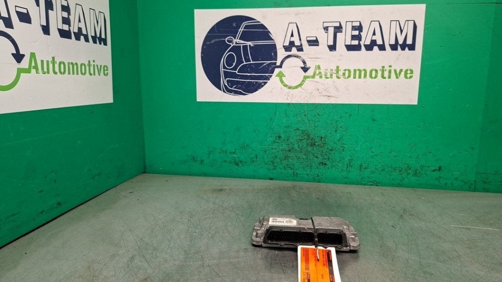CALCULATEUR MOTEUR ECU Skoda Fabia II Combi (|03C906024B|), Utilisé, Info@skoda-auto.de, Skoda, Max-Planck-Straße  3-5
64331  Weiterstadt, DE