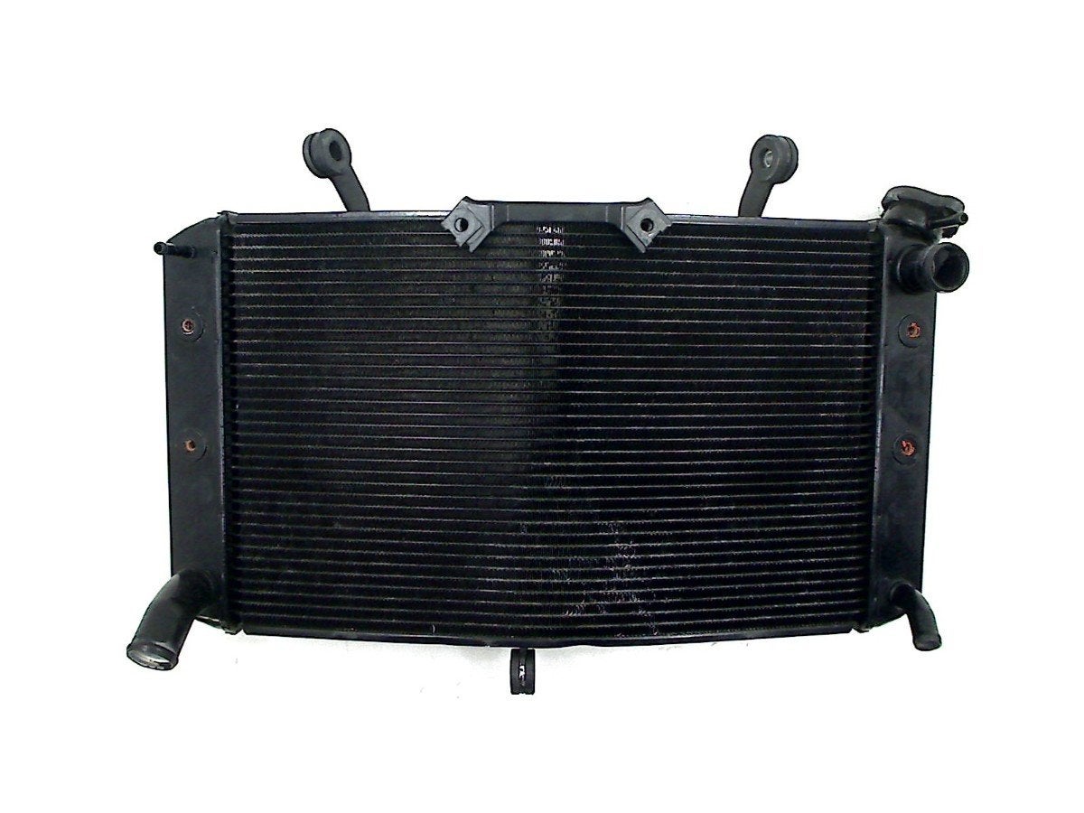RADIATEUR EAU FZ 1 2010-2012 (FZ1 FAZER) (2D1124610000), Dhr. S. di Majo, Utilisé, Info@cama-motorparts.nl, P.J. Troelstraweg 8 8
3144 CX  MAASSLUIS, NL