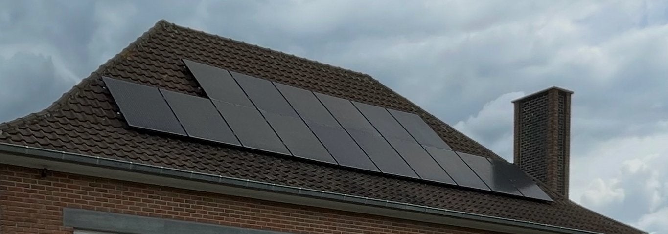 16 zonnepanelen van 300w full black, Ophalen