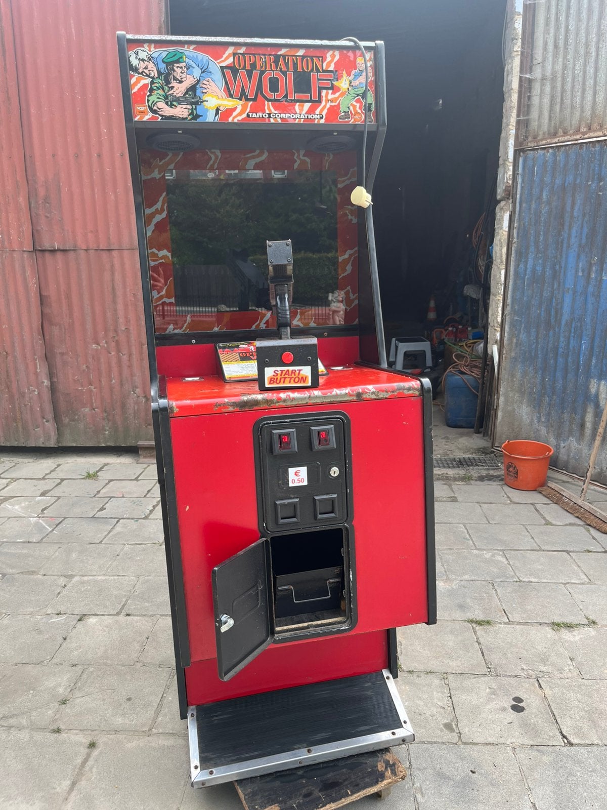 Operation Wolf Arcade Kast - Klassieke Kermis Game, Verzamelen, Automaten | Gokkasten en Fruitautomaten, Gebruikt, Euro, Met sleutels