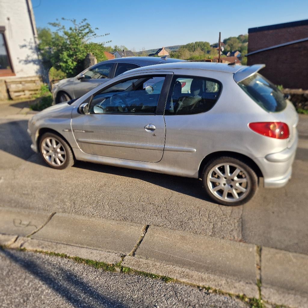 206 Quisilver a saisir !!!, Autos, Particulier, Achat