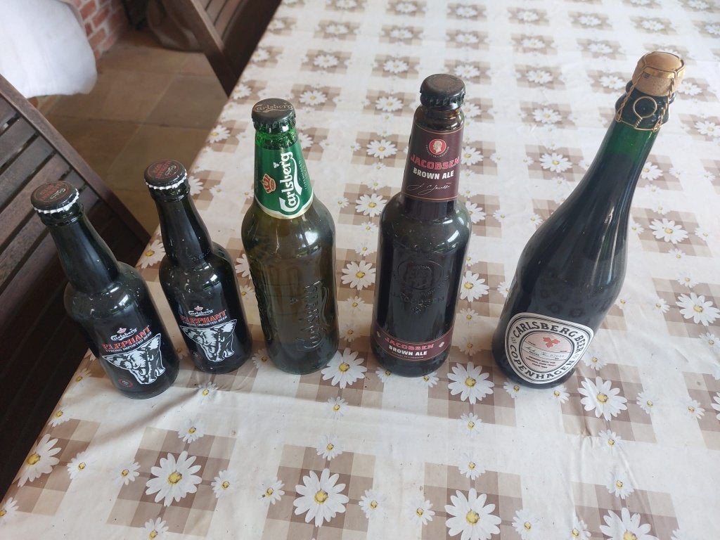 Assortiment flesjes Carlsberg gevuld, Verzamelen, Ophalen of Verzenden, Zo goed als nieuw, Flesje(s), Overige merken